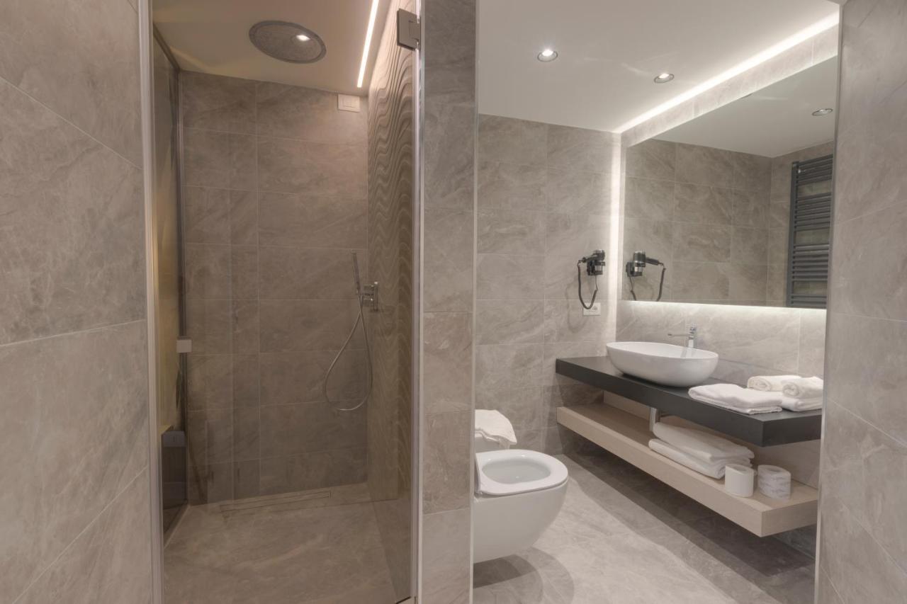 Hotel Rosengarten Мадонна-ди-Кампильо Экстерьер фото