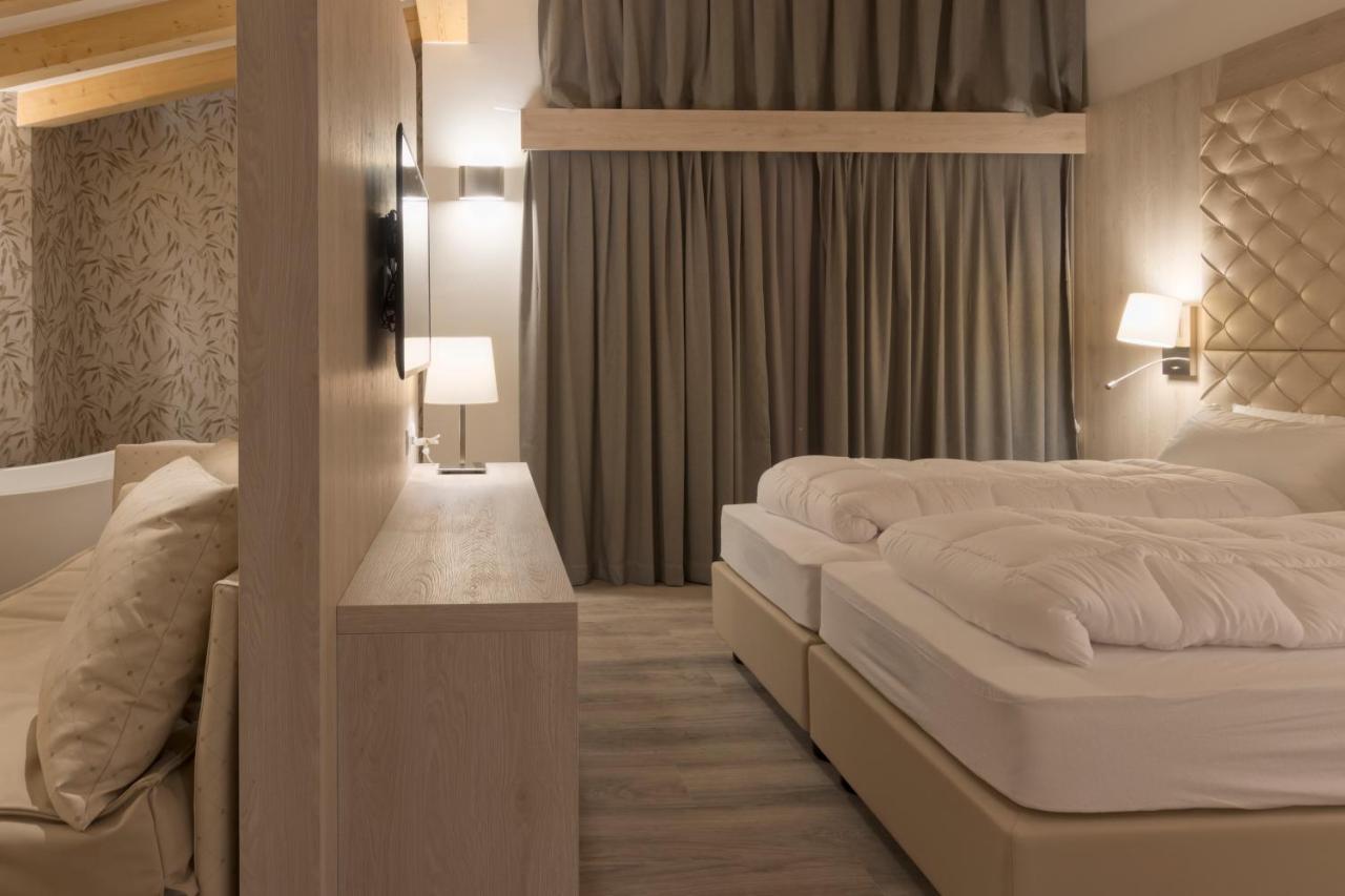 Hotel Rosengarten Мадонна-ди-Кампильо Экстерьер фото
